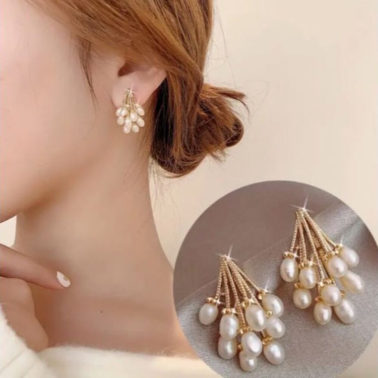 New Evelyn 18k Gold Plated Freshwater Pearl Cluster Earrings
